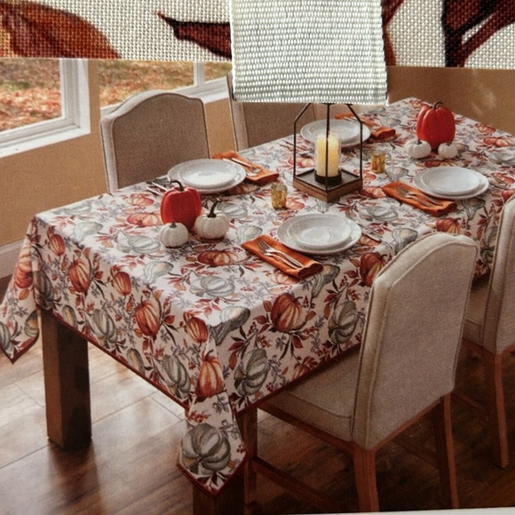Rachel Ashwell New Tablecloth Fall Pumpkins Leaves Berries 60”x 120” - Picture 2 of 2